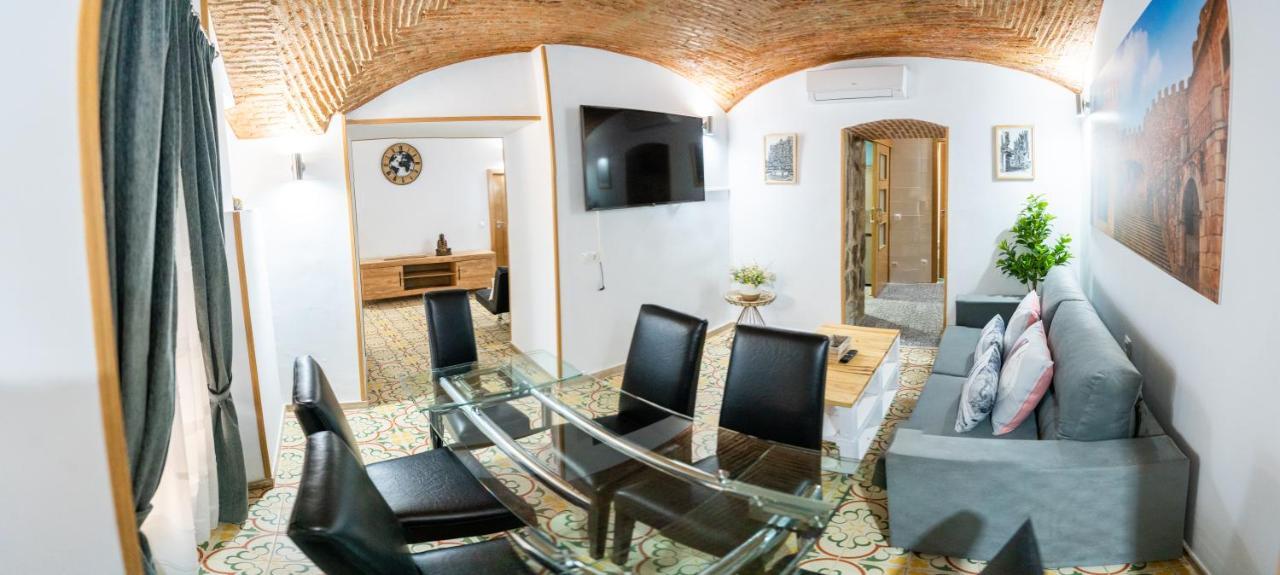 Art & Suite Apartment Касерес Экстерьер фото