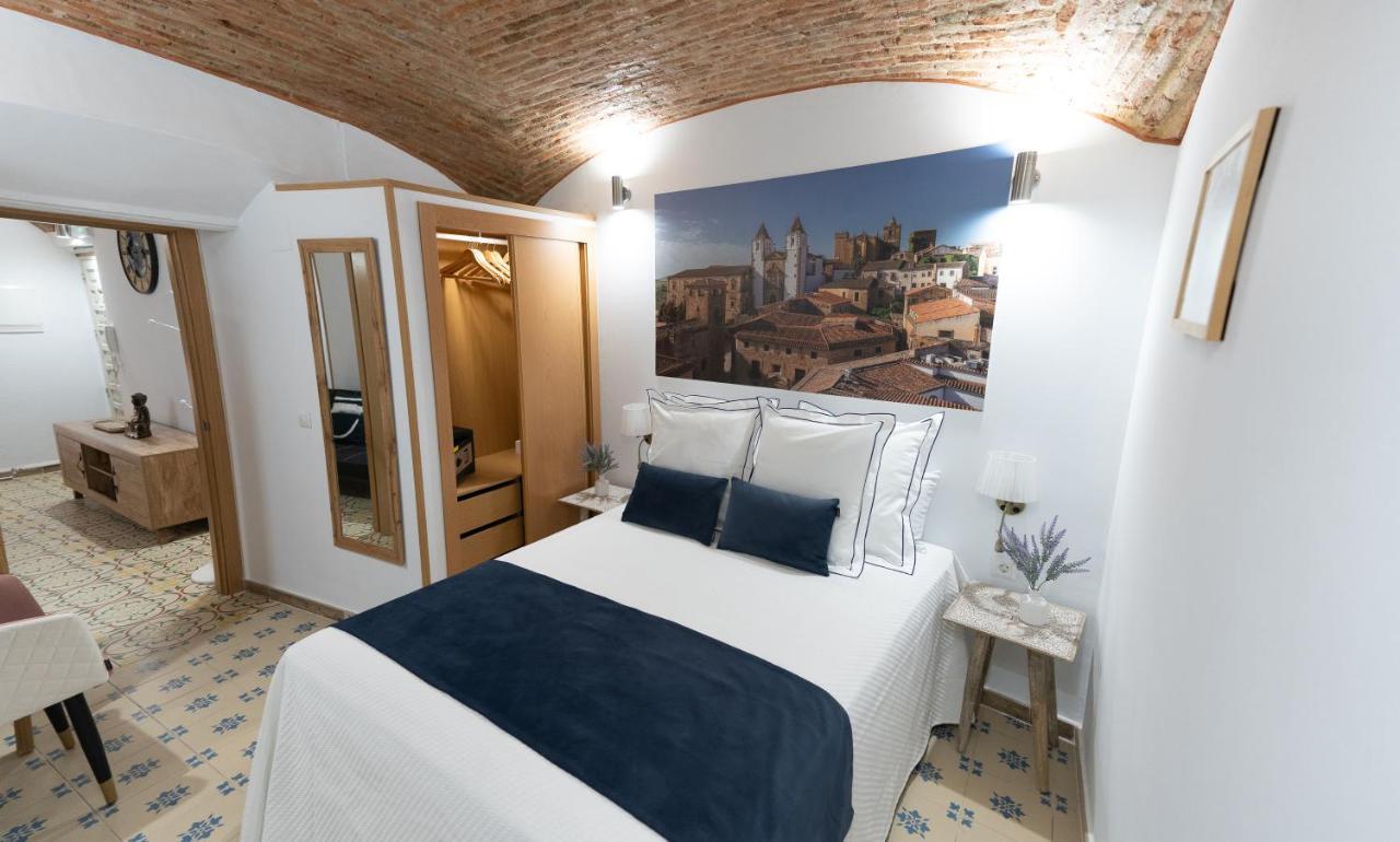 Art & Suite Apartment Касерес Экстерьер фото
